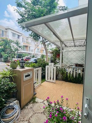 Nhà Ngang 9,5M- Có Khoảng Hông 2M- Sống Rộng Như Biệt Thự- 9,7ty