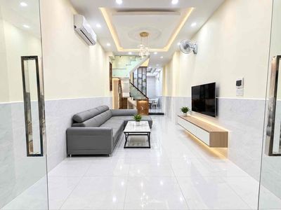 Nhỉnh 6 đồng - 4 TẦNG - 195m2 Sàn - 5PN 6WC - Đi bộ ra Emart 2