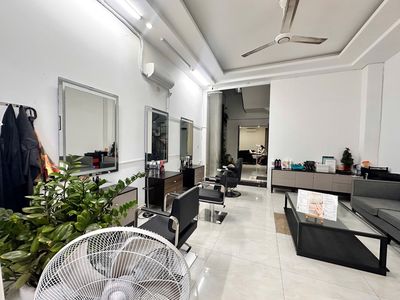 Cho thuê nhà 3 tầng Ngô Thì Sĩ ngay Phố Tây An Thượng ra biển 300m