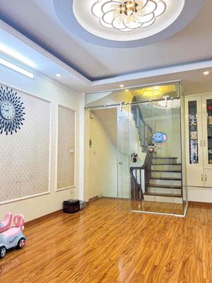 GĐ cho thuê nhà Ngõ 29 Khương Hạ, Thanh Xuân – Ô tô - Full nội thất
