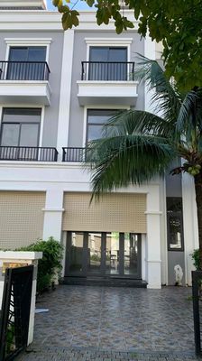 Cho Thuê Nhà 3 Tầng – 3PN, 4WC – Gần KCN Chơn Thành
