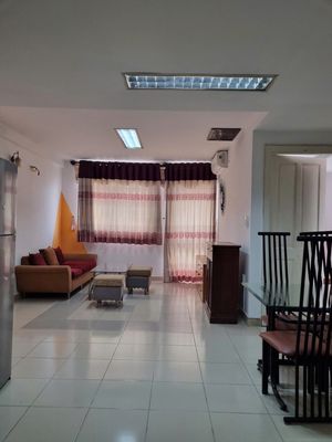 Căn hộ Chung cư 203 Nguyễn Trãi 80m2 hướng ban công đông bắc