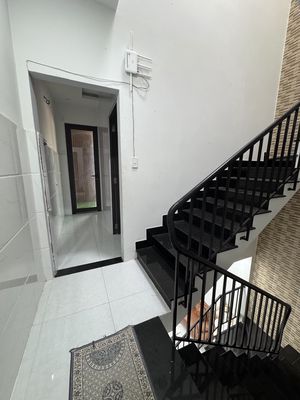Nhà 3 tầng kiệt Lâm Hoành sát Võ Văn Kiệt. Ra biển chỉ hơn 50m