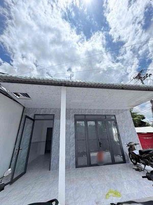 Nhà trệt nguyên căn mới 7x12m 02phòng giáp KDC Hưng Phú2 CTY8