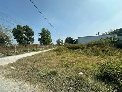 Bán lô đất góc 2 mt đường ôtô, dt 240m, full thổ, xã Trung Lập Hạ