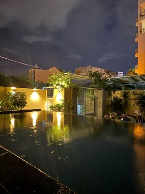 Cho thuê villa có hồ bơi sân vườn 3 phòng ngủ bắc nha trang