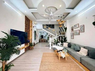 Villa phong cách hiện đại sát biển - mặt tiền sơn trà - đi bộ ra biể