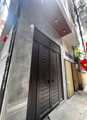 Nhà Lô Góc Thanh Xuân, Gần Ngã Tư Sở, 6.2 Tỷ
