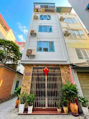 Nhà xây Phú Đô, lô góc, 5 tầng, 33m2