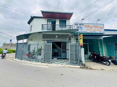 Nhà shr Mặt Tiền Giá Ngộp