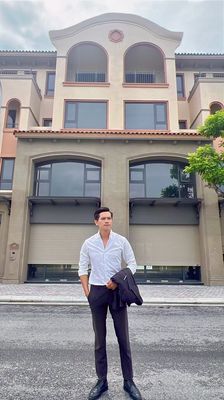 Bán nhà 90m2 Vinhomes - Hơn 8 tỷ
