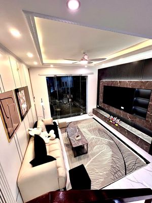 Nhà 5 tầng 3PN Thạch Bàn Long Biên, oto, nội thất đẹp