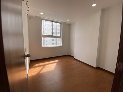 Bán căn hộ góc 2PN+2WC tại chung cư Samsora Riverside. Sổ sẵn.