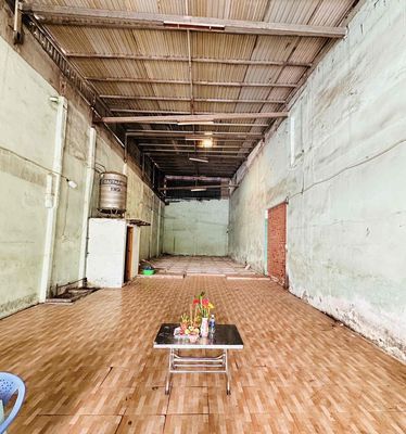 Cho thuê hẻm xe tải Hoà Bình 7.5x30 - trống 22tr
