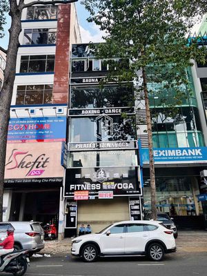 Toà nhà nguyễn chí thanh - q5 | 5 tầng + có thang máy | 8m ngang 120tr