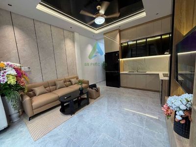 Bán nhà kiệt mai lão bạng