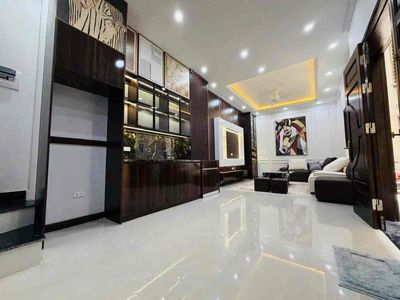 CC cho thuê nhà 7 tầng phố Kim Mã, Ba Đình - Thang máy - Lô góc