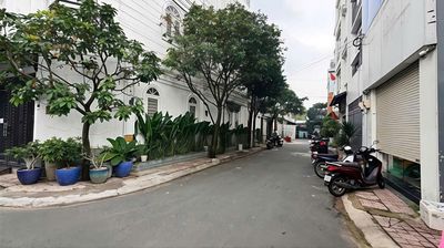 Nhà 3 tầng 4pn 3wc - 5x17 - ngay nhà hàng hương biển - đs7 linh trung