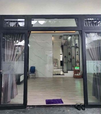 Nhà 2 tầng 3Pn đường Âu Dương Lân, Hoà Xuân
