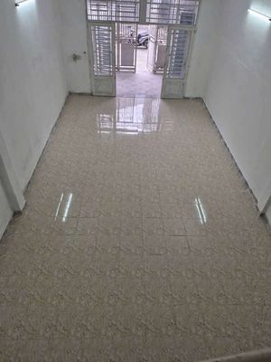 Cho thuê nhà 5 x 20m trệt lửng 2pn 2vs y hình tây thạnh