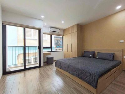 Studio Ban Công Full Nội Thất Vibe Sang Trọng Xịn Xò Trung Tâm Quận 7