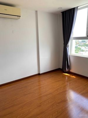 Căn góc 56m2 căn hộ Samsora 2PN 2WC full nội thất view sông thoáng