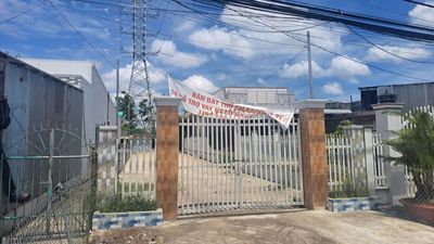 bán đất mặt tiền