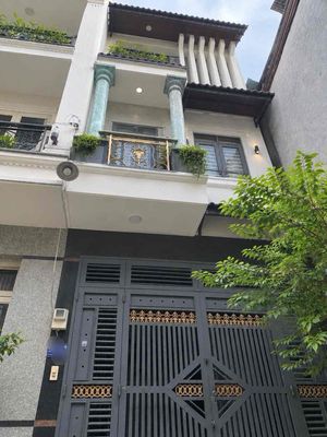 Nhà Nguyên Căn 3 Tầng - 5PN - 5WC, Tân Kỳ Tân Quý, Hẻm 6m, AEON TP