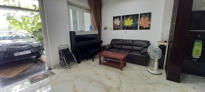 Nhà Mega Village Khang Điền Q9 cho thuê,DT 75m2, 3 PN, nội thất cơ bản