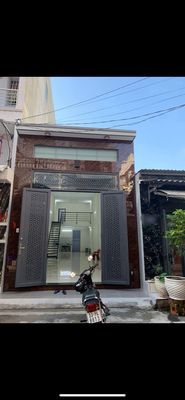 Cho thuê 700// Hương Lộ 2, 9 triệu