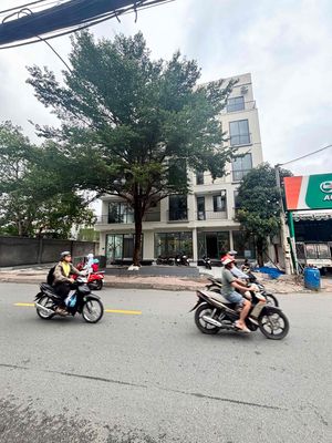 Cho Thuê Mặt Tiền Kinh Doanh hay làm Kho ngang 9m tổng 320m2 có 2pn