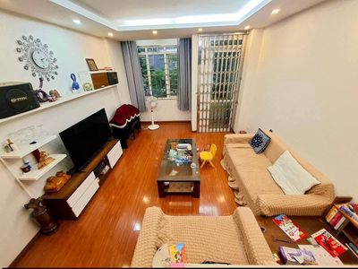 Bán nhà phân lô 46m² Xa La, Hà Đông, có gara ô tô, full nội thất