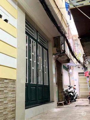 Tôi bán nhà 36 m2, 1 trệt.1 lầu, Sổ hồng riêng, tuyệt đẹp, Quận 7