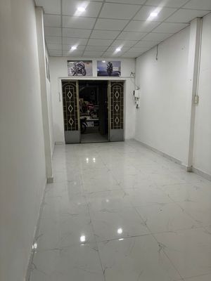 Cho thuê nhà NX Bùi Quang LÀ 1 trệt 1 lửng 2pn 1wc HXH giá chỉ 7tr5