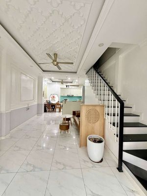 Nhà đẹp tân phú 86m2 SHR giá chỉ 5.x Tỷ