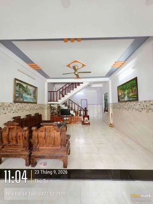 cho nhà giáp làng đại học dt 60m2