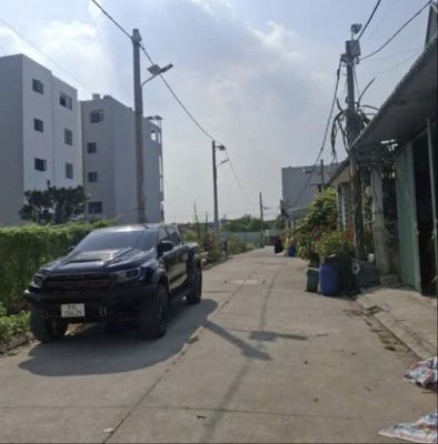 Hàng ngộp còn một lô *** cần bán gấp(hẻm bánh canh cường đô la)
