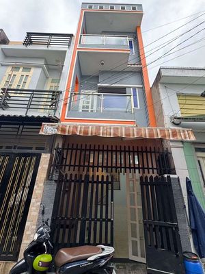 Cho thuê nhà hẻm 413/ Lê Văn Quới: 3.2mx12m 1 trệt 2 lầu, 4PN 3WC