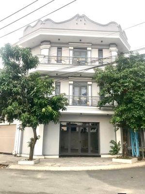 Cho thuê nhà 1 trệt 2 lầu góc 2 mặt tiền An Phú, Thuận An, Bình Dương