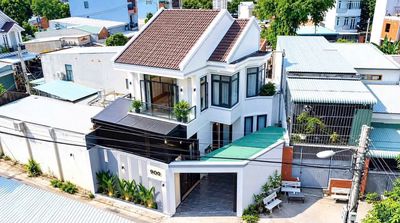 Nhà mái Nhật căn góc gần Vòng Xoay Hiệp Thành 3, Thủ Dầu Một