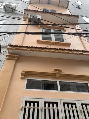 Cho thuê nhà Nguyễn Đạo An, 3 ngủ chỉ 8tr