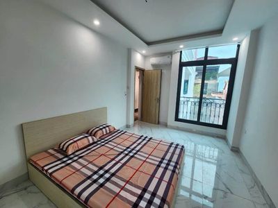 Cho thuê căn hộ 68 Cầu Giấy, gần ĐHQG, giá nhỉnh 5tr