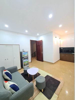Cho thuê căn hộ 1 ngủ 1 khách Miếu Đầm, đủ đồ