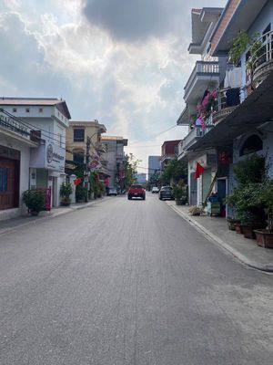 Bán nhà đẹp gần cầu Thăng Long, Thiên Lộc, 60m2, hơn 3 tỷ