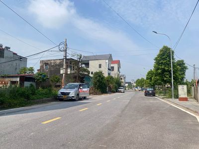 Bán nhà 50m2 Nam Hồng (Phúc Thịnh) gần ô tô