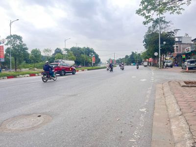 Bán nhà Hậu Dưỡng, Kim Chung, ô tô đỗ cửa, gần BV Nhiệt đới