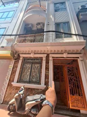 Bán nhà Bồ Đề, full nội thất, ô tô đỗ cửa, 35m², 11 tỷ
