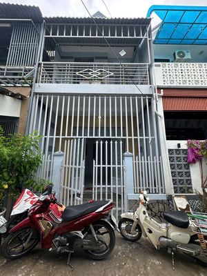 nhà bán tân kim.gần quận 8.ql50.gần vòng xoay 5con rồng.hẻm xe hơi