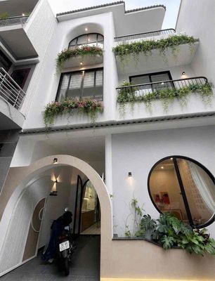 Nhà Lê Hồng Phong - 3 bước ra mặt tiền - chỉ 7.x tỉ