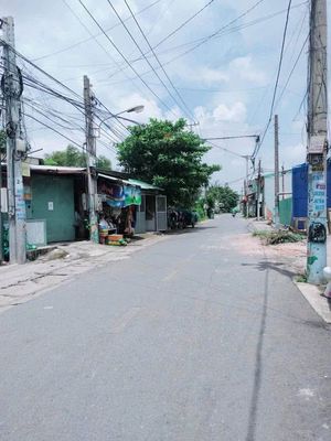 Nhà sổ chung Tân Phước Khánh 03 thông 01, gần KCN Nam Việt E